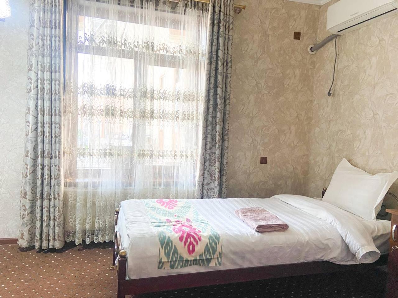 Evergreen Guesthouse Marghilon Cameră foto